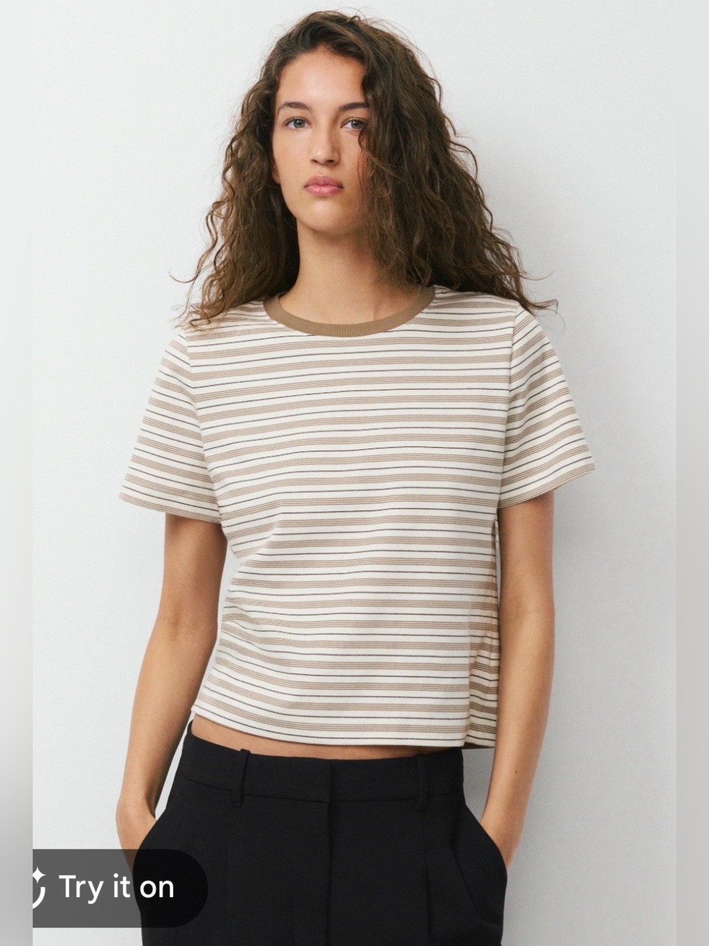 Aritizia Top
